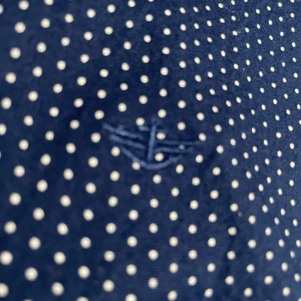 DOCKERS Short Sleeve Button Down Shirt Mens Size small 100% Cotton dot pattern - Image 3 of 4