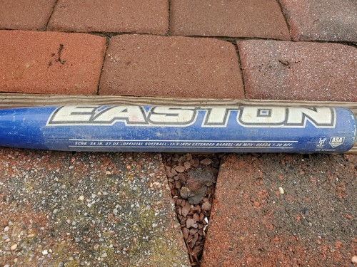34/27 Easton Synergy Flex SCN8 Composite Slowpitch Softball Bat ASA
