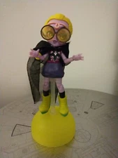 Capsule Chix Loose Doll With Stand