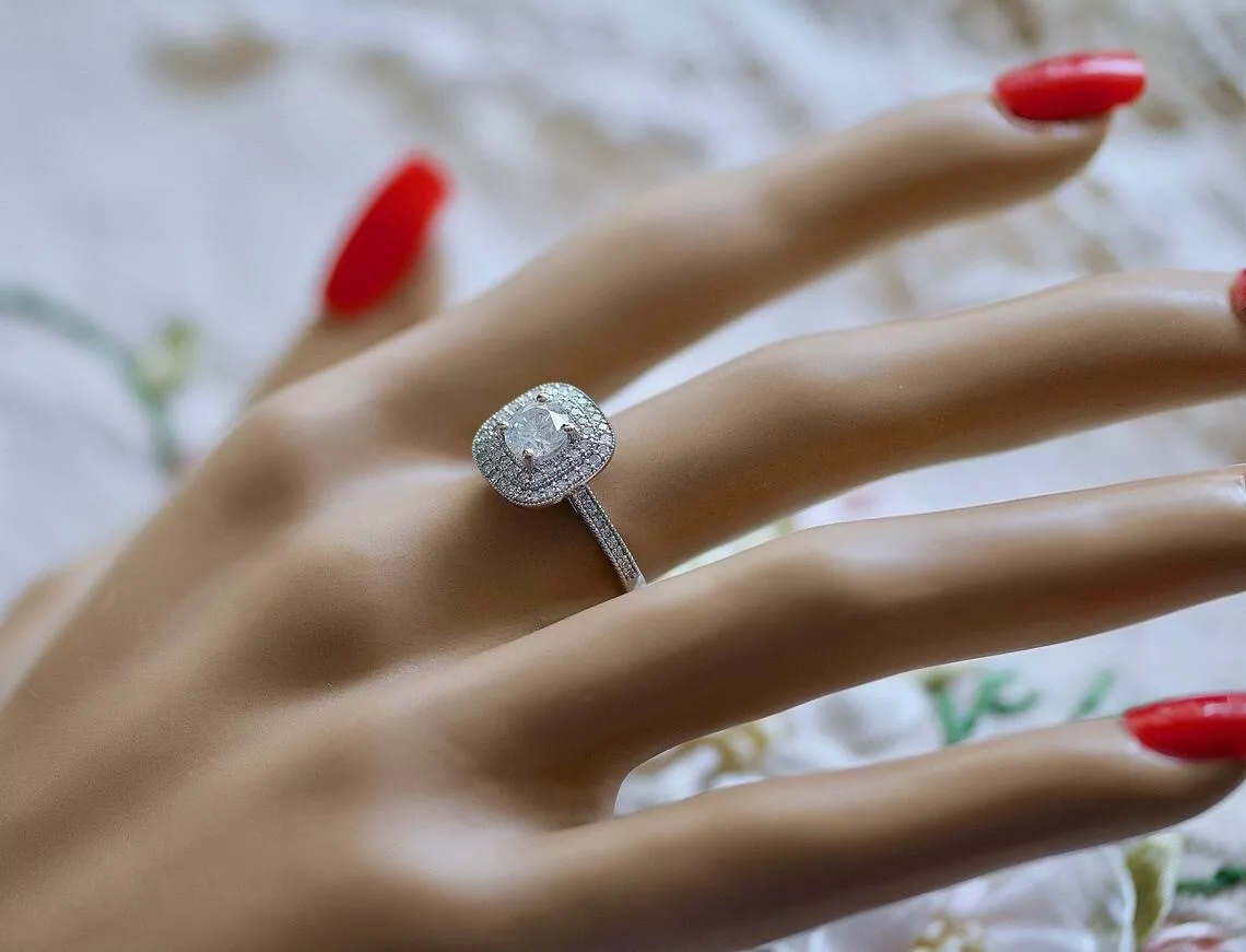 Diamond fine jewelry deals