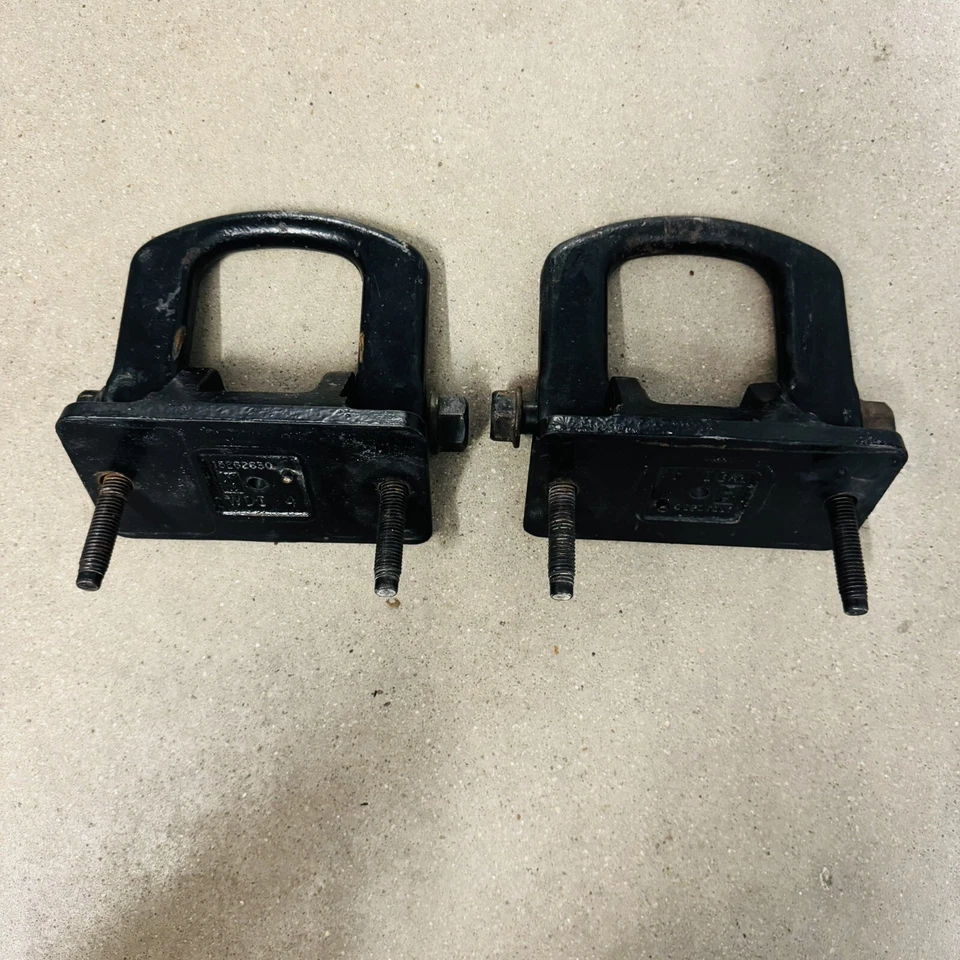 ✅ 06-10 Hummer H3 Delantero Izquierdo y Derecho Negro Gancho de Remolque Grillete Anillo en D Par 15262630 Foto 2 de 4