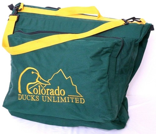 Colorado Ducks Unlimited Green Zip Folding Garment Carrying Bag Shoulder Strap