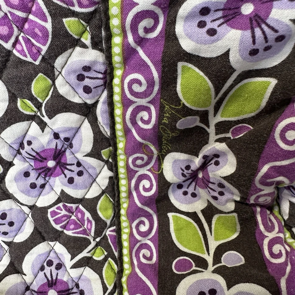 Retired XL Vera Bradley Weekender Traveler Duffel Bag Purple Petals Excellent - Image 3 of 4