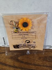Just BEE yourself Sunflower Bee Clip For Key Chains/ Purses ETC.