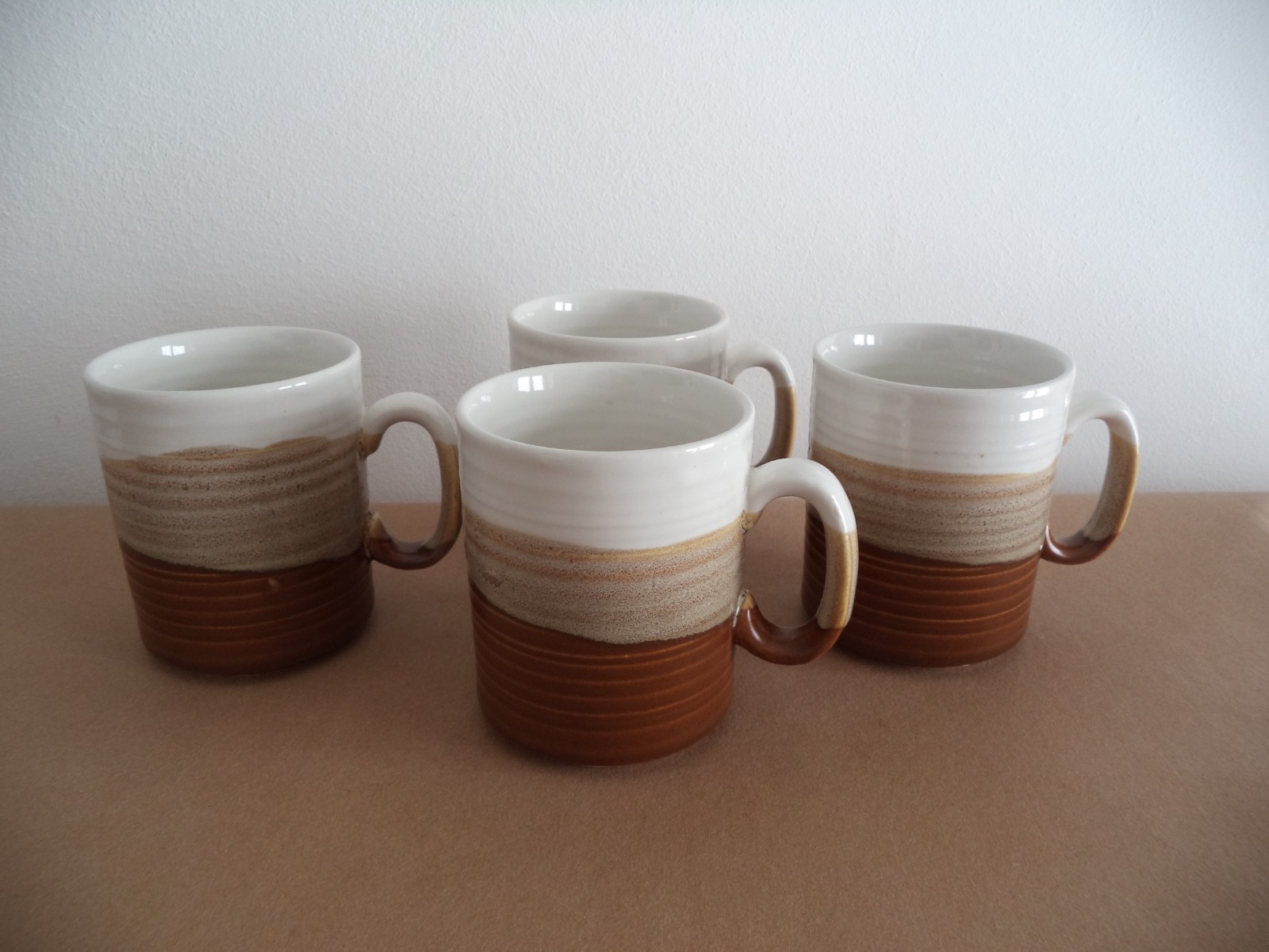 Churchill England 4 mug tazze vintage colazione te in gres bianco beige marrone