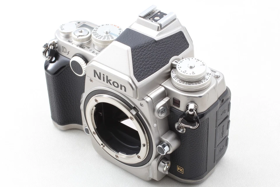 Tested Nikon Df 16.2MP Digital SLR Camera Body Silver From JAPAN [Exc+5] - Image 4 of 4