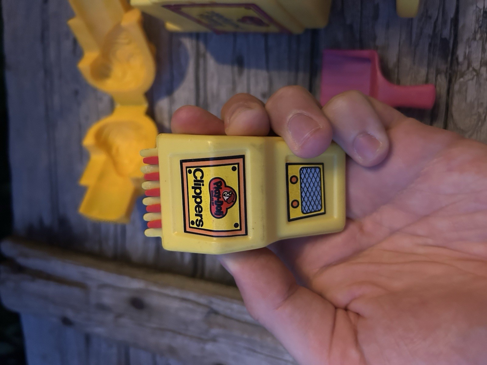 Play Doh Fuzzy Pumper Barber Accessories Clippers Chair Comb Hair 1977