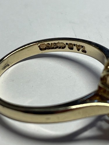 Schöner Cluster-Ring 9 Karat Gelbgold Diamant & Saphir - Bild 5 von 6
