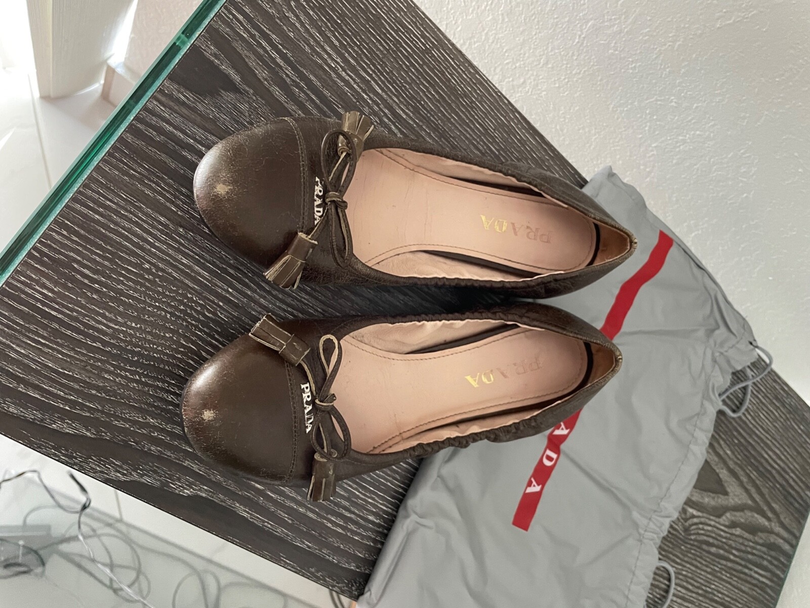 Prada Ballet Flats Size 7 in Excellent Condition-image