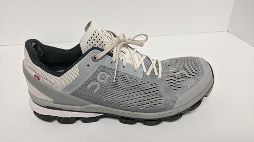 on cloudsurfer womens