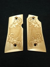 Maple Floral Checkered Colt Mustang Pocketlite Grips X