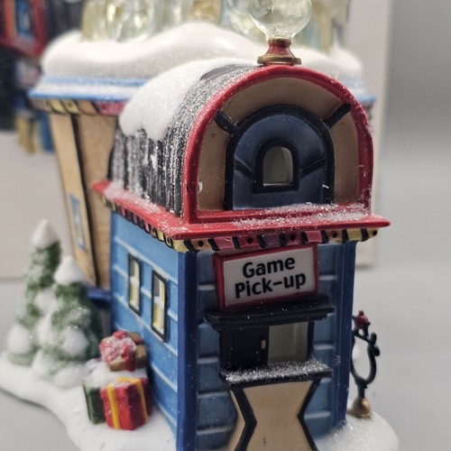 Department 56 Arctic Game Station Elfland 56779 North Pole Series - Picture 18 of 24