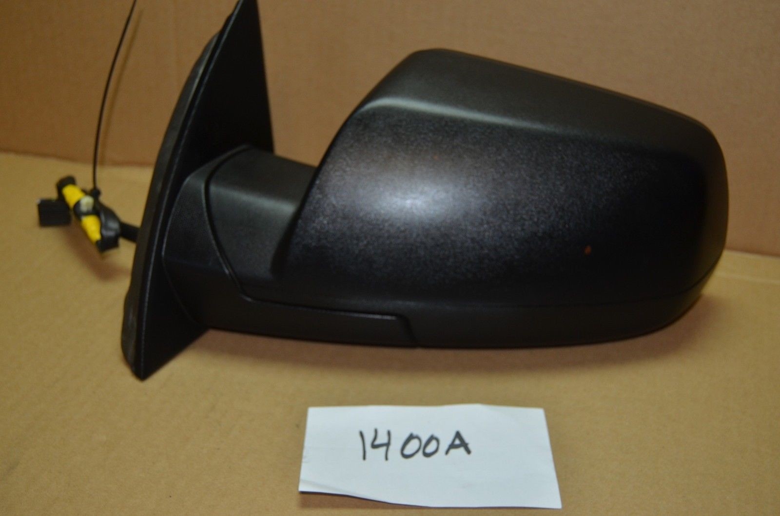10 11 12 13 14 15 Equinox DRIVER side Mirror Used Power Black Texture #1400-A