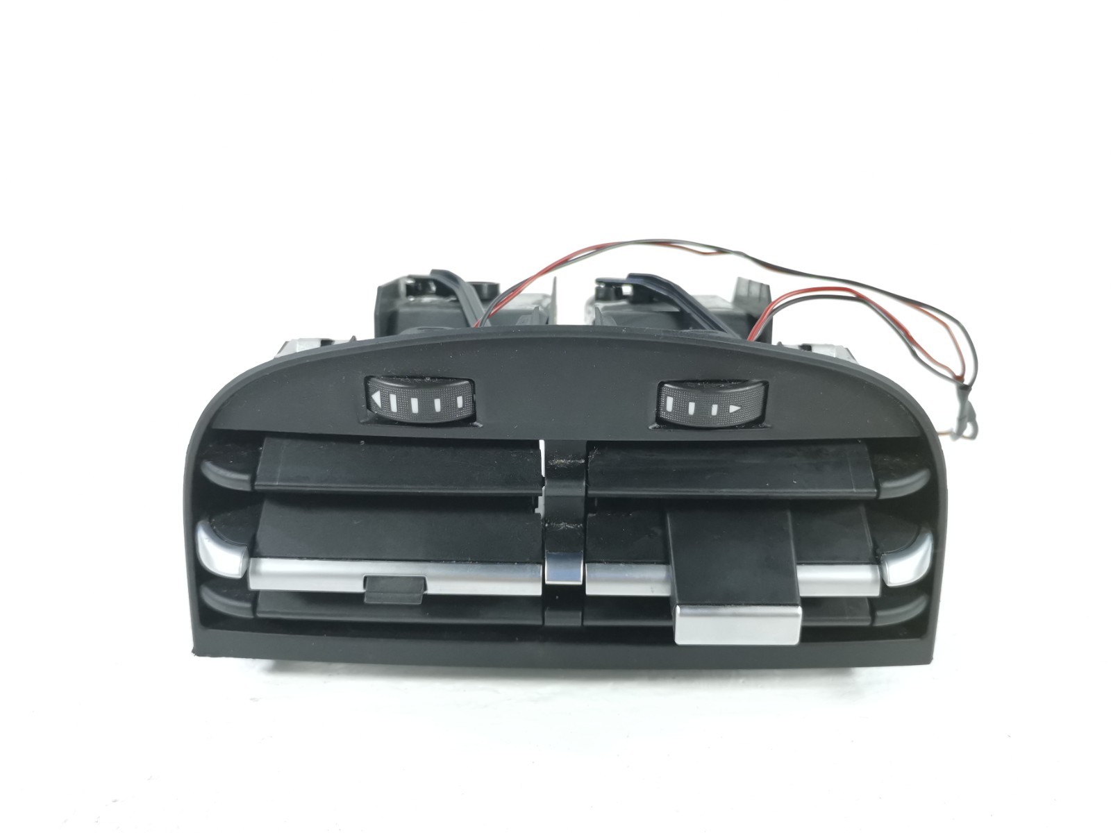 Maserati Ghibli S 3.0 Q4 2015  Rear Center Console Dual Air Vent Grill OEM