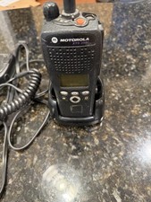 Motorola XTS2500 7/800 MHZ  NO ANTENNA  Comes With Battery And Charger And Mic