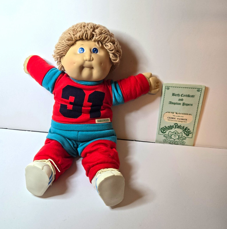 Cabbage Patch Kids 16 in Boy Doll Blue Eyes Curly Blonde Hair w/ Adoption Papers