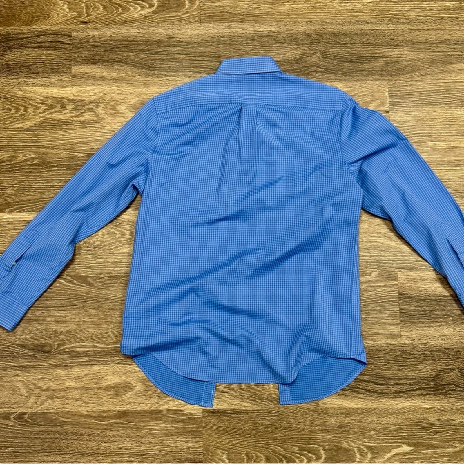 Vineyard Vines Performance Classic Button Down - image 2