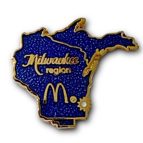 Spilla McDonald’s regione di Milwaukee anni 80 mappa blu papillon spilla da bavero in metallo - Foto 1 di 4
