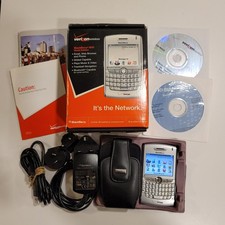 Blackberry Qualcomm 3G CDMA 8830 Silver Smartphone Verizon World Edition