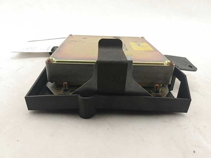 Módulo de control del motor AUDI Cabriolet 8G ECM 2,8 L V6 VIN A FWD compatible con 1995-1998 Foto 3 de 4