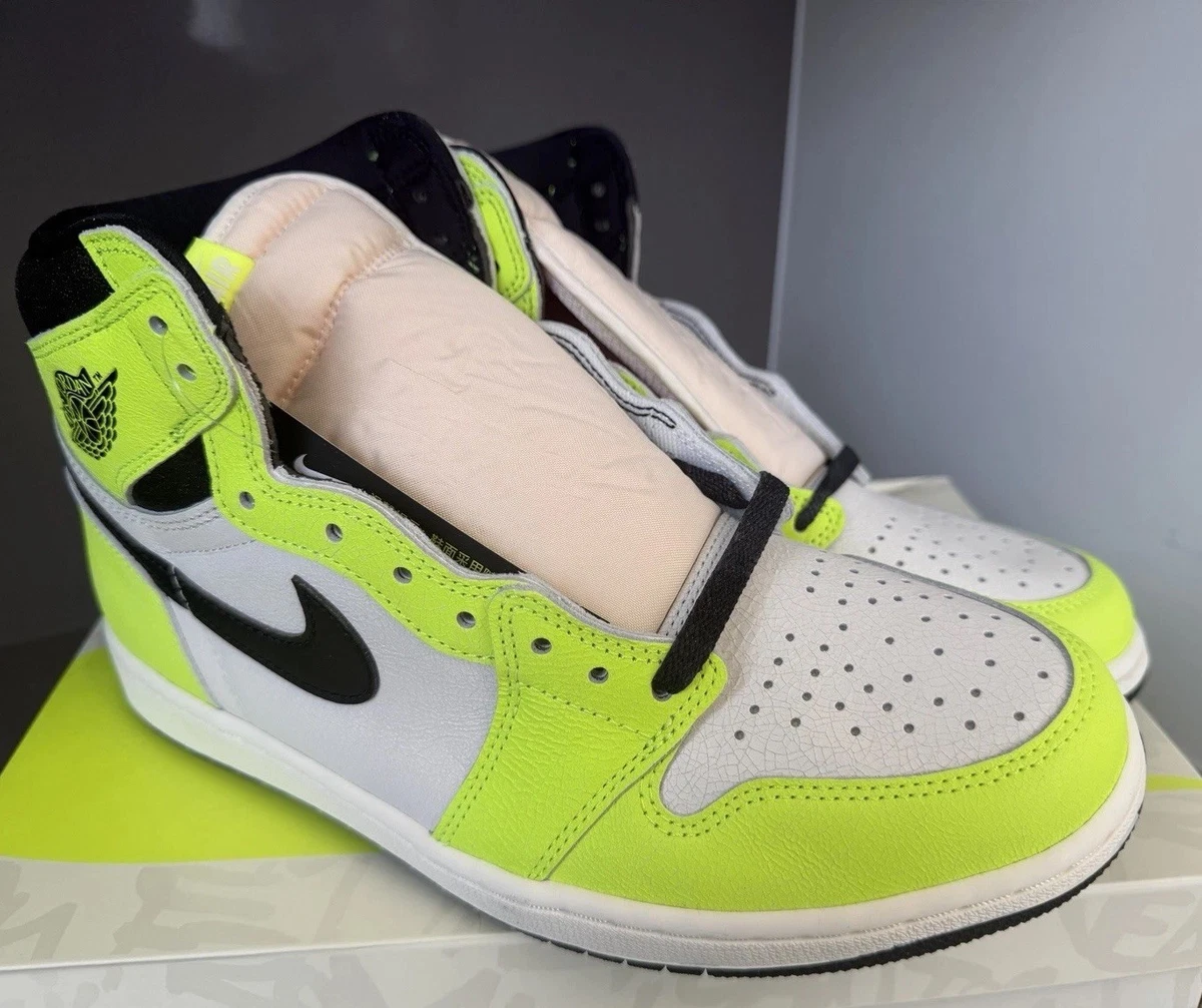Jordan 1 Retro High OG Volt | eBay