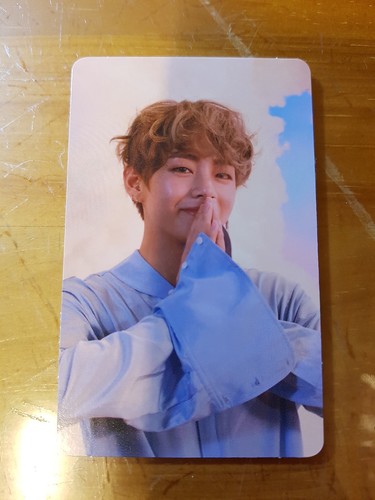 BTS LOVE YOURSELF HER V Taehyung 'O' Ver. Photo Card Official(51 - Picture 1 of 2