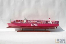 ONE Containerschiffsmodell   ONE Schiffsmodel...