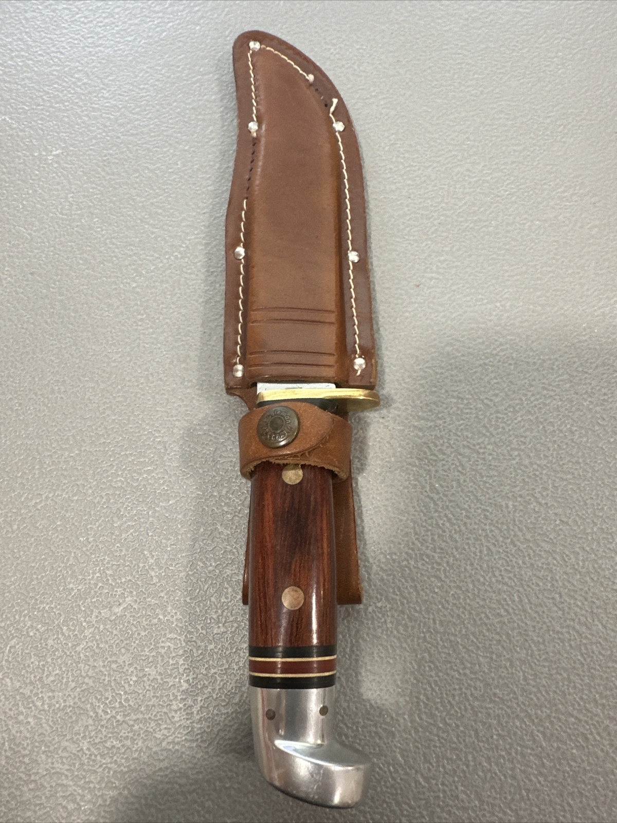 Vintage WESTERN USA W36 “J” BOWIE HUNTING KNIFE ROSEWOOD HANDLE