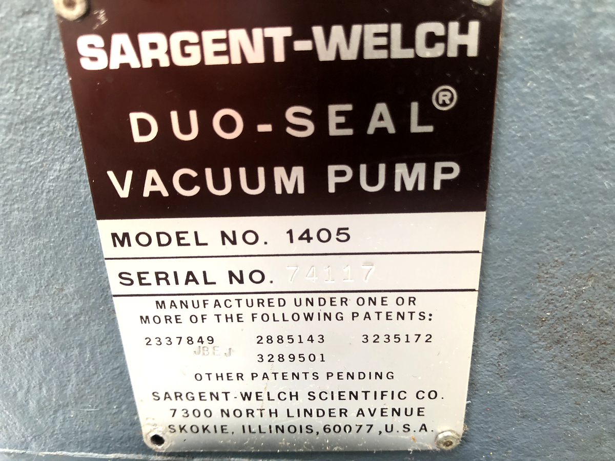 Sargent-Welch 1405 Duo-Seal Vacuum Pump GE 5KC37NN143X 1/2 HP 1