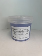 Davines LOVE Smoothing Instant Mask 8.91 oz for coarse or frizzy hair