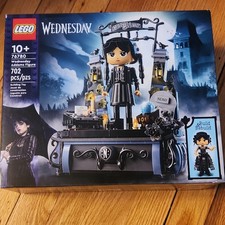 LEGO Wednesday Addams Figure Complete Set 76780, 702 Pieces, Boxed