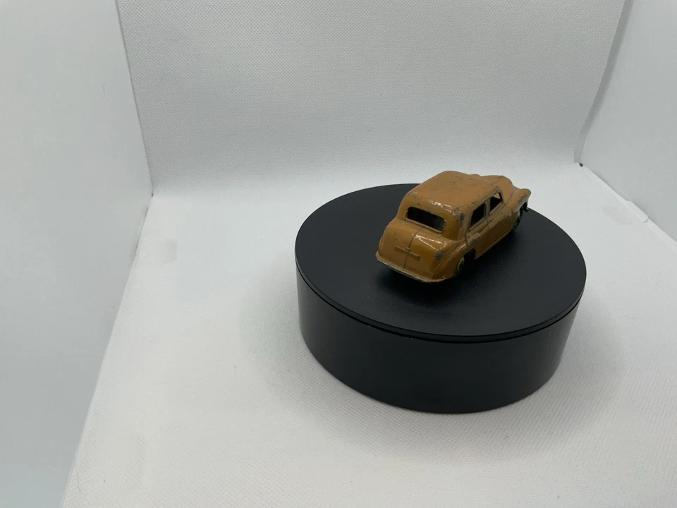 Coche berlina Dinky Toys Hillman Minx 1954-57 marrón Foto 4 de 4