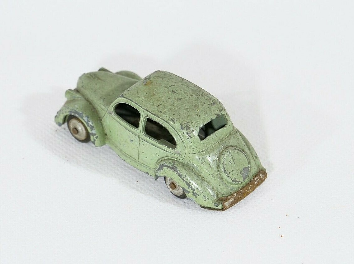 Jouet Ancien CIJ Panhard Dyna X 1950 - Dinky Toys - Collection Voiture Miniature