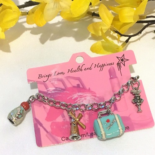 Cute Suitcase Charm Pendant For Bracelet – Mini Luggage Travel Charm With Carabiner