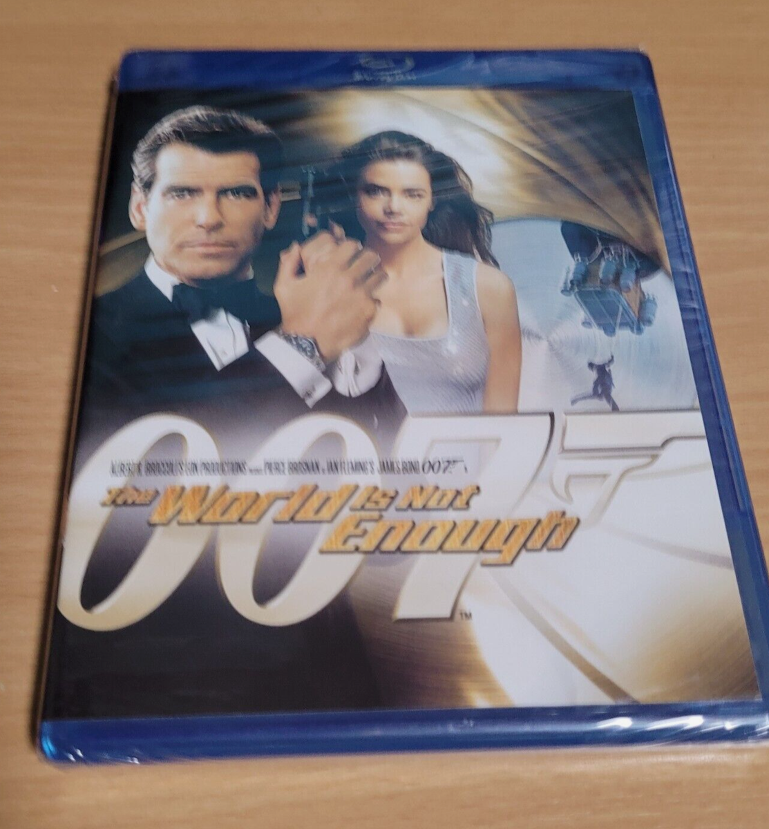 The World Is Not Enough 007 (Blu-ray Disc 2009 MGM) Pierce Brosnan