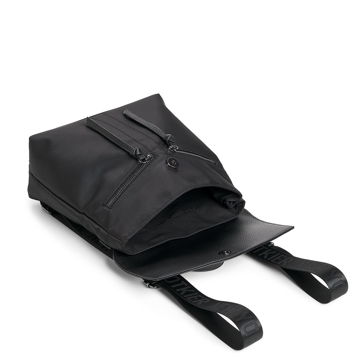 BOTKIER New York Trigger Mini Black Nylon BACKPACK - NWT | eBay BOTKIER New York Trigger Mini Black Nylon BACKPACK - NWT | eBay