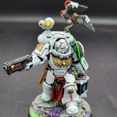 Warhammer 40k Apothecary Biologis Space Marines Gravis HQ Leviathan