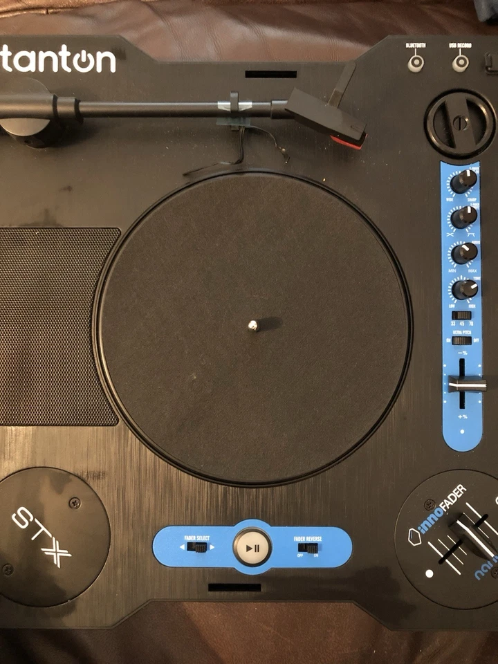 Pair Stanton STX Portable Scratch Turntables DJ Controller w/ Fader & Bluetooth - Image 3 of 4