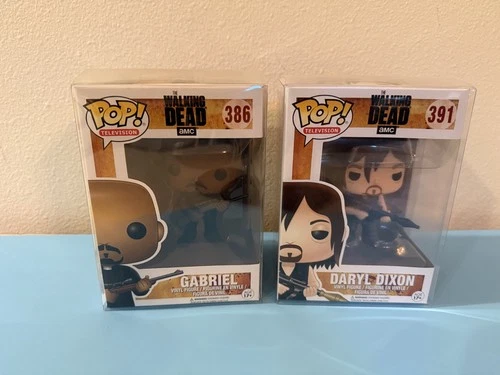 Funko Pop! Gabriel #386 & Daryl Dixon #391 - The Walking Dead w/ Protector