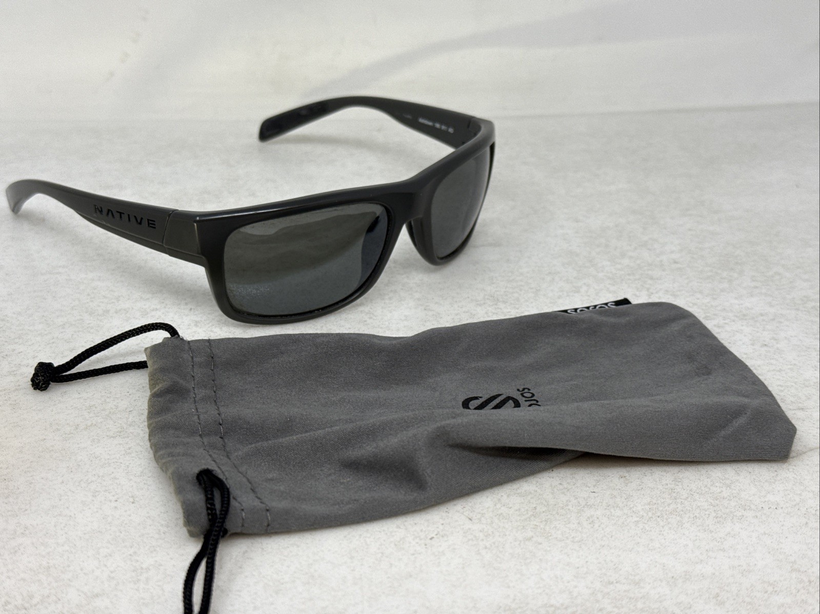 Native Ashdown Carbon Gray Shell Frame Sunglasses… - image 1