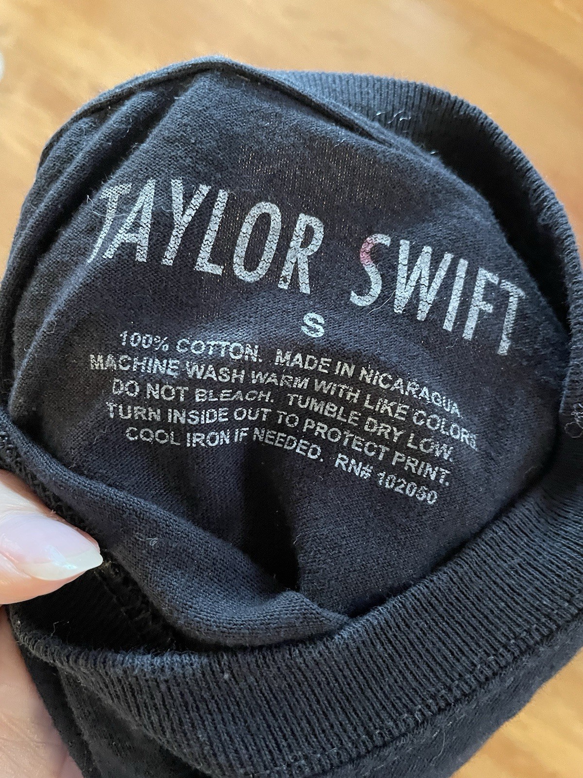 Taylor Swift Red Taylor’s Version Long Sleeve Tee… - image 3