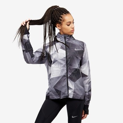 Nike Shield Flash Weather Resistant Hooded Full Zip Running Jacket Black/Grey 
