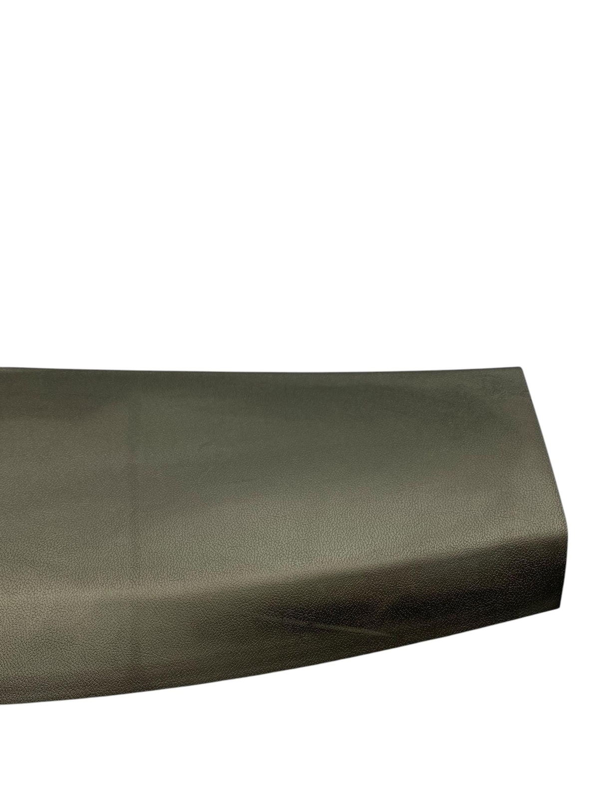 2017-2022 MASERATI LEVANTE REAR LIFT GATE TAIL GATE UPPER INTERIOR PANEL | BLACK