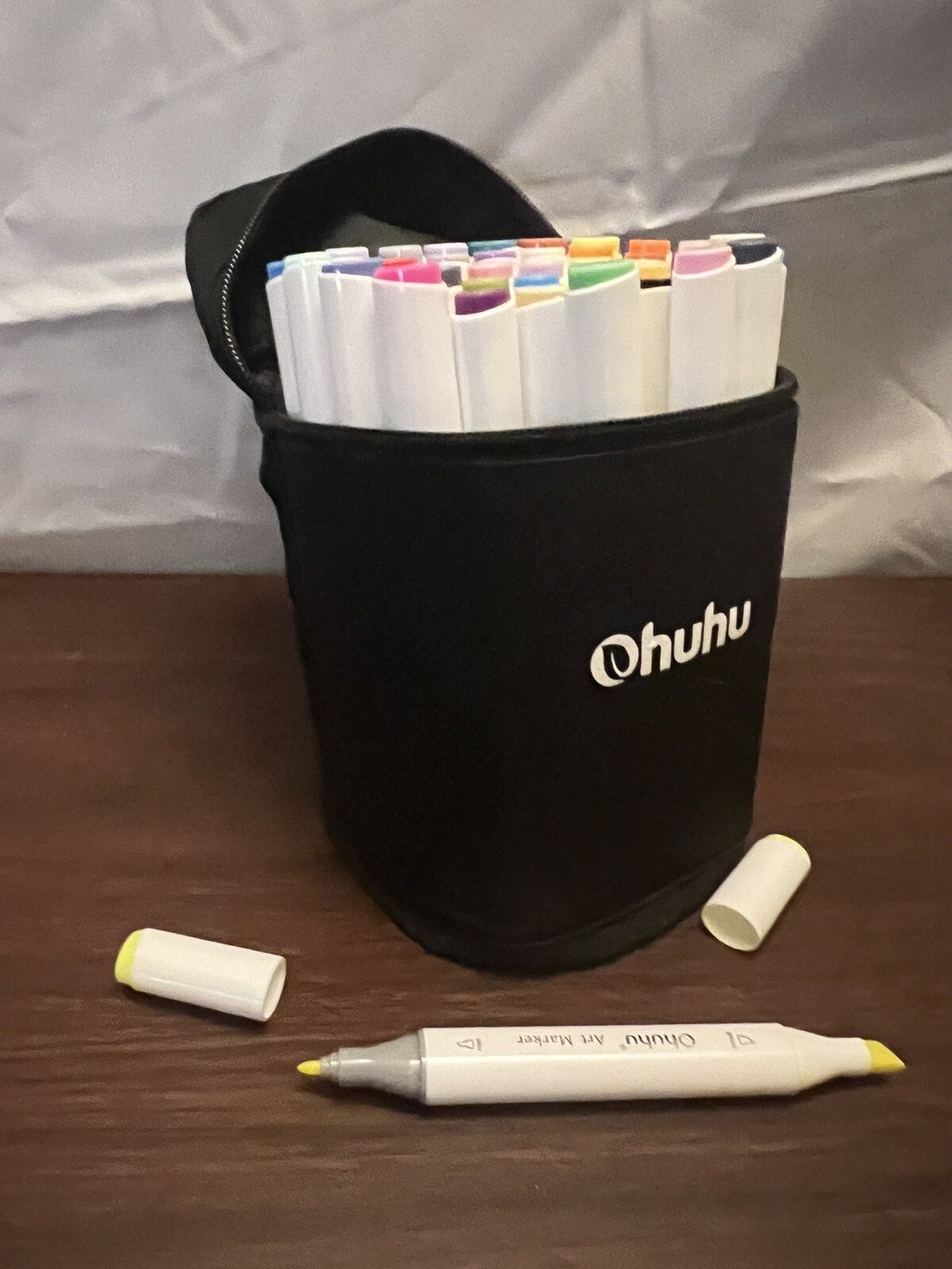 Ohuhu 40 Colors Dual Tips Alcohol Art Markers, Fine & Chisel Great Gift Idea