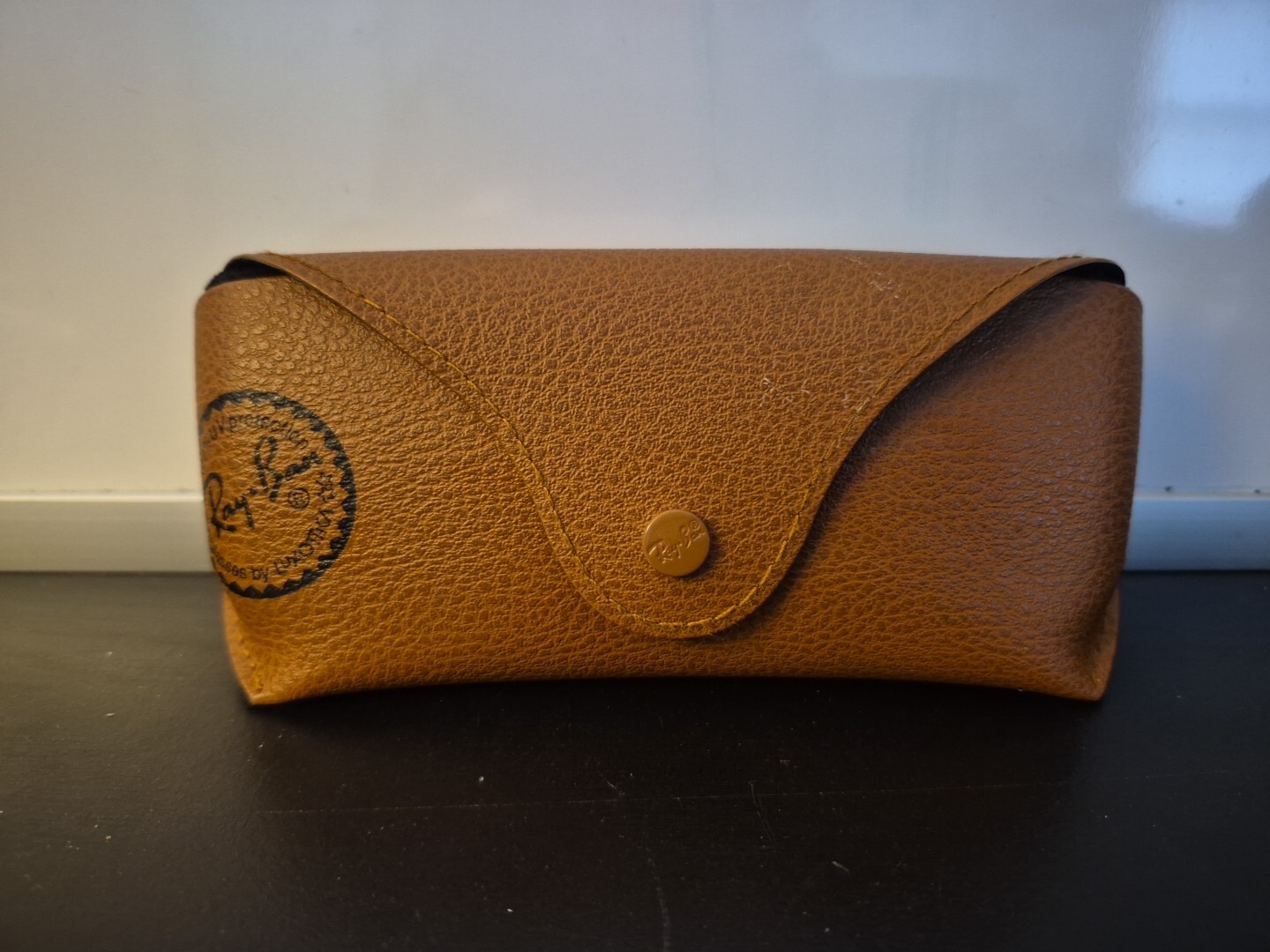 Ray Ban Brown Leather Case only No cleaning cloth PRE OWNED Black Logo