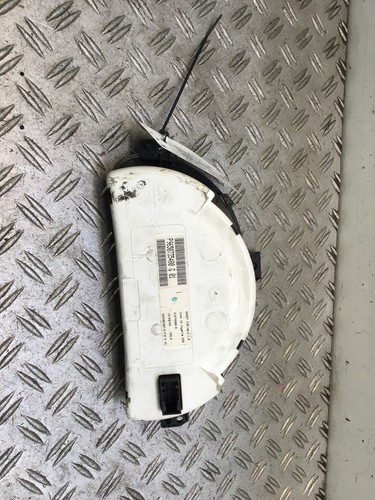 Tacho Citroen C2 1.4 HDi 70 50kW 68PS P9650735480 Kombiinstrument - Bild 2 von 2