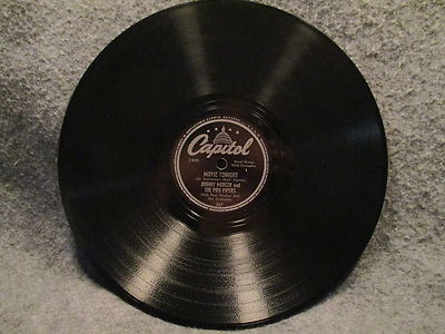 78 RPM 10'' Record Johnny Mercer I Do Do Do Like You & Movie Tonight Capitol 367