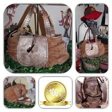 ELEGANT BCBG GIRL LARGE TOOL LIKED HANDBAG 