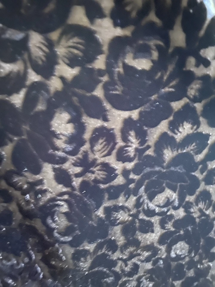 NEW JB MARTIN NEVADA PLUSH BLACK ROSE VELVET UPHOLSTERY FABRIC FRAMED SPOOL - Image 3 of 4