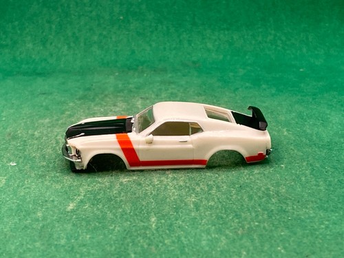ORIGINAL ROAD RACE REPLICAS, '69 BOSS 302 TRANS AM MILLER BODY, RRR, LOOKS NEW - Picture 2 of 12